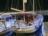 Acil satılık 14 metre yelkenli tekne 